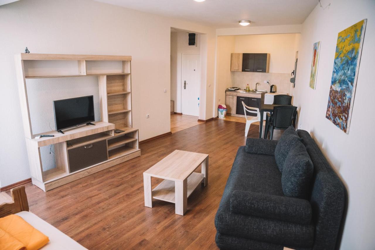 Art I Apartments Ulcinj Zewnętrze zdjęcie