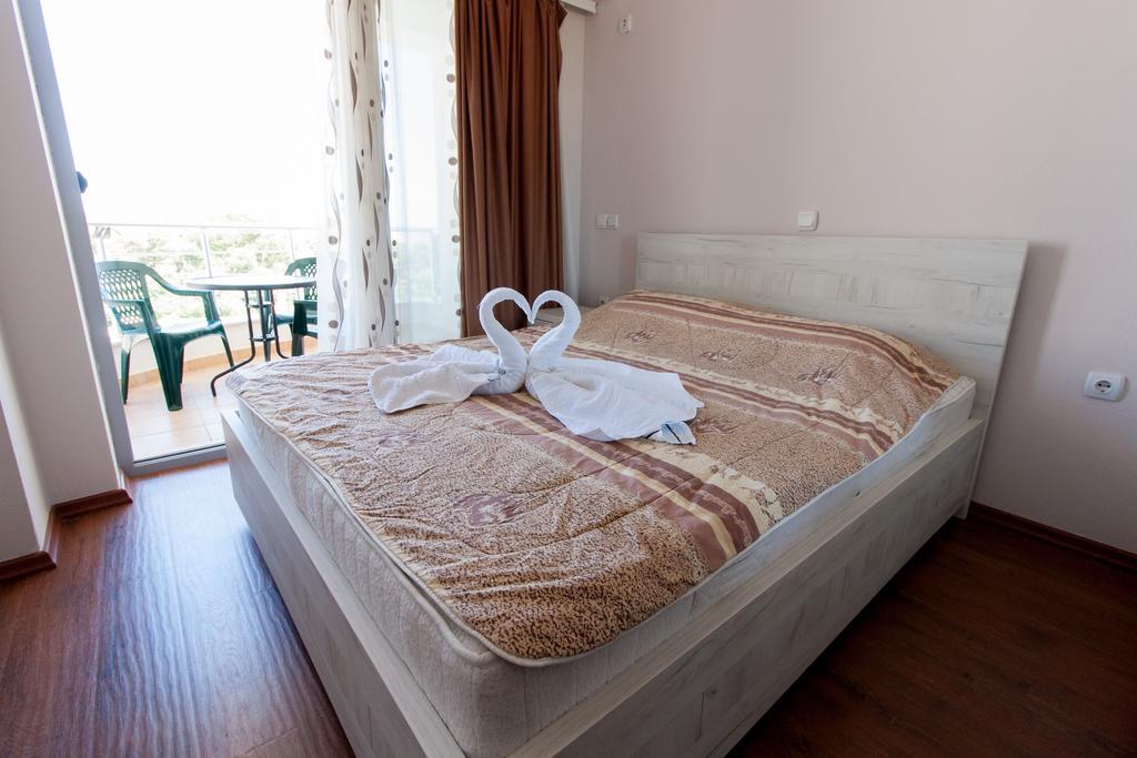 Art I Apartments Ulcinj Zewnętrze zdjęcie