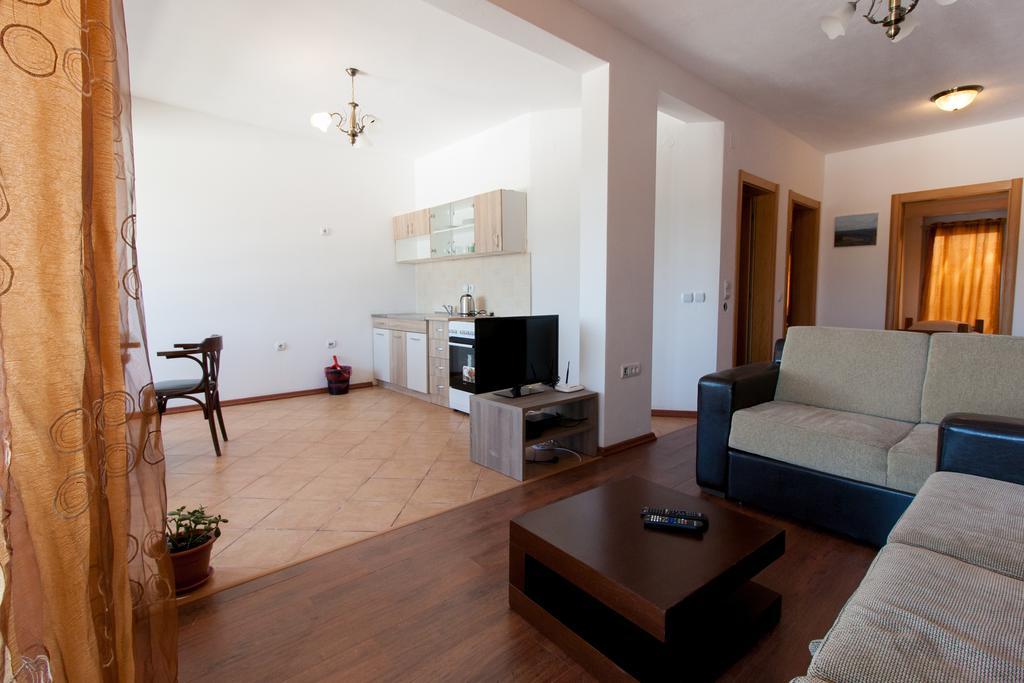 Art I Apartments Ulcinj Zewnętrze zdjęcie