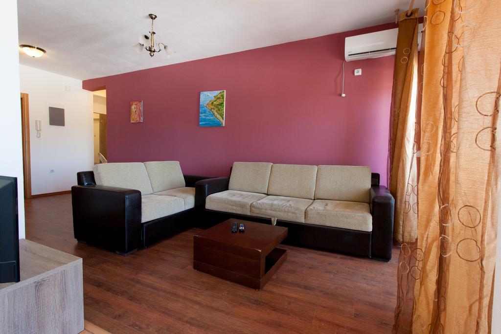 Art I Apartments Ulcinj Zewnętrze zdjęcie