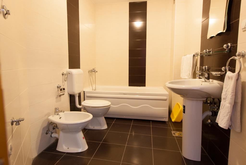 Art I Apartments Ulcinj Zewnętrze zdjęcie